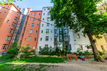 Prodej bytu 3+kk v osobním vlastnictví 81 m², Praha 3 - Žižkov