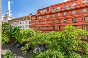 Prodej bytu 3+kk v osobním vlastnictví 81 m², Praha 3 - Žižkov