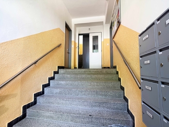 Prodej bytu 3+1 v osobním vlastnictví 60 m², Praha 10 - Vinohrady