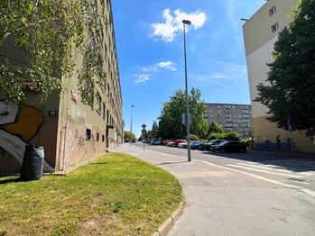Prodej bytu 3+1 v osobním vlastnictví 60 m², Praha 10 - Vinohrady