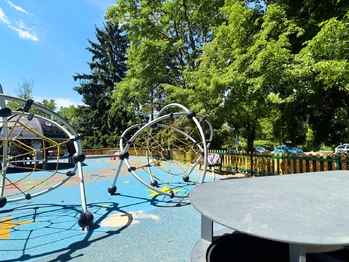 Prodej bytu 3+1 v osobním vlastnictví 60 m², Praha 10 - Vinohrady