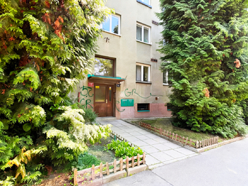 Prodej bytu 3+1 v osobním vlastnictví 60 m², Praha 10 - Vinohrady