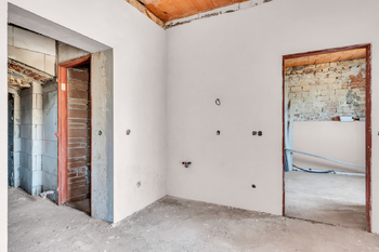 Prodej domu 152 m², Rouchovany
