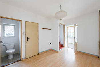 Chodba 1NP a - Prodej domu 150 m², Voznice