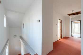 Chodba 1NP - Prodej domu 150 m², Voznice