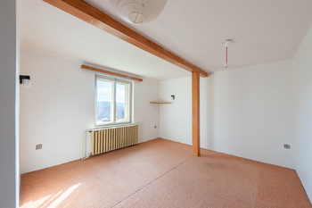 Ložnice 2NP b - Prodej domu 150 m², Voznice