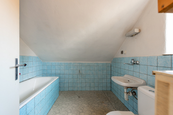 Koupelna 1NP - Prodej domu 150 m², Voznice
