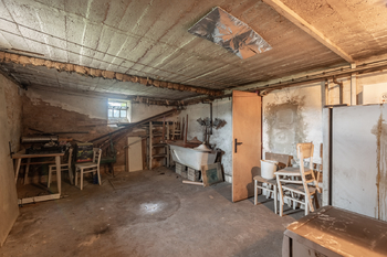 Sklep dílna - Prodej domu 150 m², Voznice
