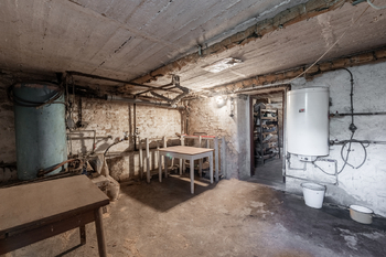 Sklep bojle - Prodej domu 150 m², Voznice