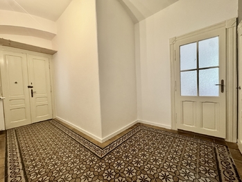 Chodba a zádveří - Pronájem bytu 2+1 v osobním vlastnictví 70 m², Praha 2 - Vinohrady