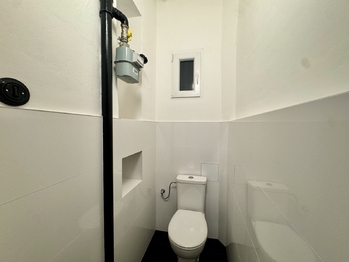 WC - Pronájem bytu 2+1 v osobním vlastnictví 70 m², Praha 2 - Vinohrady