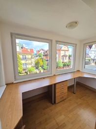 Pronájem bytu 2+1 v osobním vlastnictví 80 m², Teplice