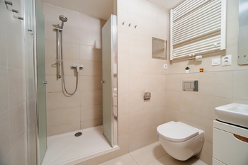 Prodej bytu 4+kk v osobním vlastnictví 93 m², Praha 3 - Strašnice