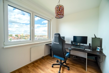 Prodej bytu 4+kk v osobním vlastnictví 93 m², Praha 3 - Strašnice