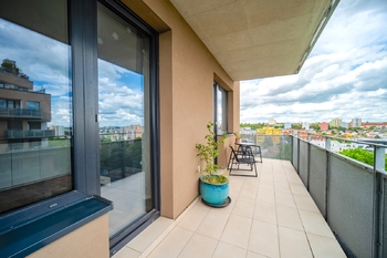 Prodej bytu 4+kk v osobním vlastnictví 93 m², Praha 3 - Strašnice