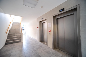 Prodej bytu 4+kk v osobním vlastnictví 93 m², Praha 3 - Strašnice