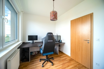 Prodej bytu 4+kk v osobním vlastnictví 93 m², Praha 3 - Strašnice