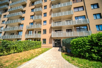 Prodej bytu 4+kk v osobním vlastnictví 93 m², Praha 3 - Strašnice