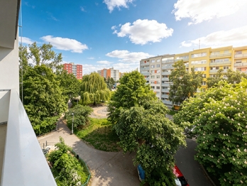 Prodej bytu 3+1 v osobním vlastnictví 70 m², Praha 5 - Stodůlky
