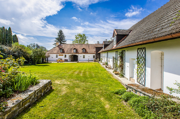Prodej ubytovacího zařízení 804 m², Předslavice