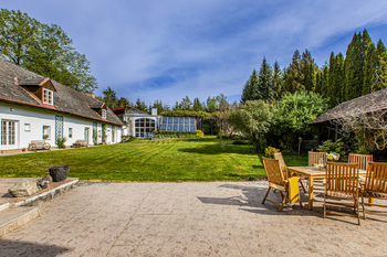Prodej ubytovacího zařízení 804 m², Předslavice