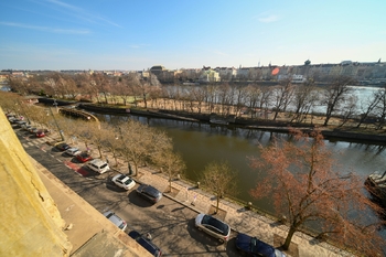 Prodej bytu 3+1 v osobním vlastnictví 115 m², Praha 5 - Smíchov
