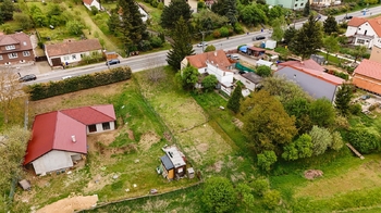 Prodej pozemku 699 m², Lažany