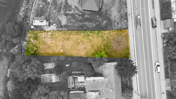 Prodej pozemku 699 m², Lažany