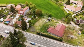 Prodej pozemku 699 m², Lažany