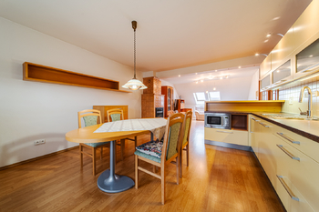 Prodej domu 354 m², Ráječko