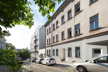 Prodej skladovacích prostor, Praha 4 - Podolí