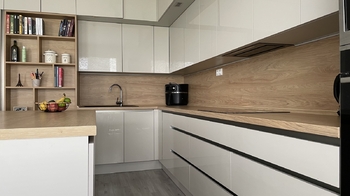 Prodej bytu 3+kk v osobním vlastnictví 76 m², Roztoky