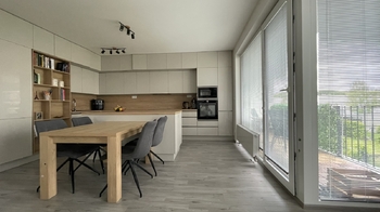 Prodej bytu 3+kk v osobním vlastnictví 76 m², Roztoky