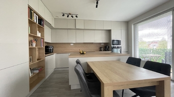 Prodej bytu 3+kk v osobním vlastnictví 76 m², Roztoky