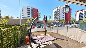 Předzahrádka - Prodej bytu 2+kk v osobním vlastnictví 90 m², Praha 4 - Modřany