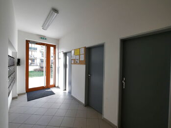 Pronájem bytu 2+kk v osobním vlastnictví 52 m², Praha 4 - Kunratice