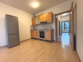 Pronájem bytu 2+kk v osobním vlastnictví 52 m², Praha 4 - Kunratice