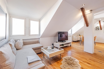 Prodej bytu 2+kk v osobním vlastnictví 73 m², Praha 5 - Smíchov