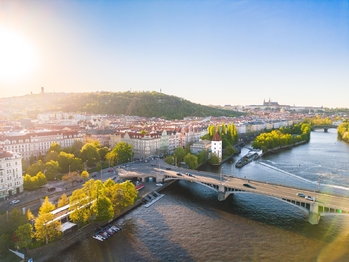 Prodej bytu 2+kk v osobním vlastnictví 73 m², Praha 5 - Smíchov