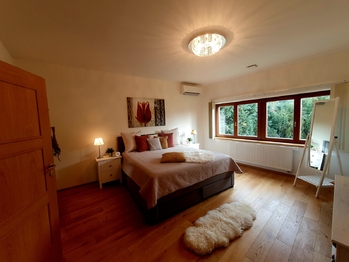 Prodej domu 220 m², Praha 9 - Kyje