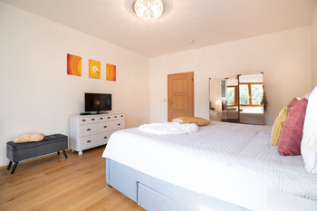 Prodej domu 220 m², Praha 9 - Kyje