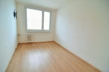 ložnice - Prodej bytu 2+kk v osobním vlastnictví 43 m², Praha 5 - Motol
