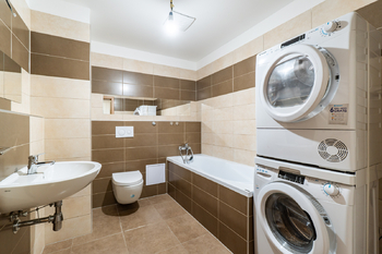 Prodej bytu 2+kk v osobním vlastnictví 53 m², Hostivice