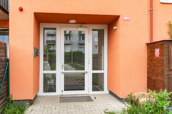 Prodej bytu 2+kk v osobním vlastnictví 53 m², Hostivice