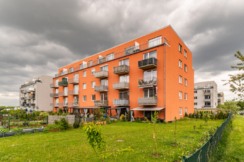 Prodej bytu 2+kk v osobním vlastnictví 53 m², Hostivice
