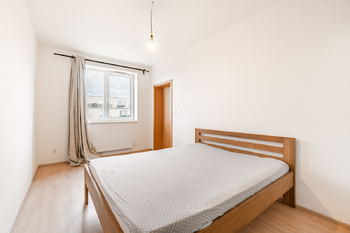 Prodej bytu 2+kk v osobním vlastnictví 53 m², Hostivice