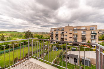 Prodej bytu 2+kk v osobním vlastnictví 53 m², Hostivice