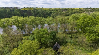 Pohled na chatu - Prodej chaty / chalupy 40 m², Vědomice
