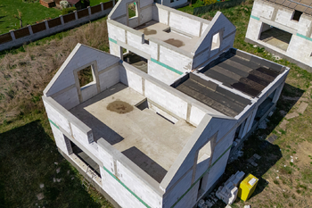 Výstavba rodinných domů, Pětihosty, Praha-východ, Středočeský kraj - Prodej pozemku 7643 m², Pětihosty