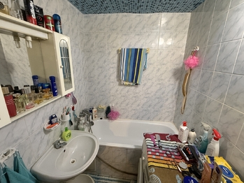 Koupelna - Prodej bytu 3+1 v osobním vlastnictví 73 m², Praha 4 - Chodov